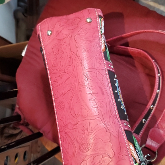 Montana West Black and Pink Calavera Embroidered Sugar Skull Bag - Picture 3 of 5